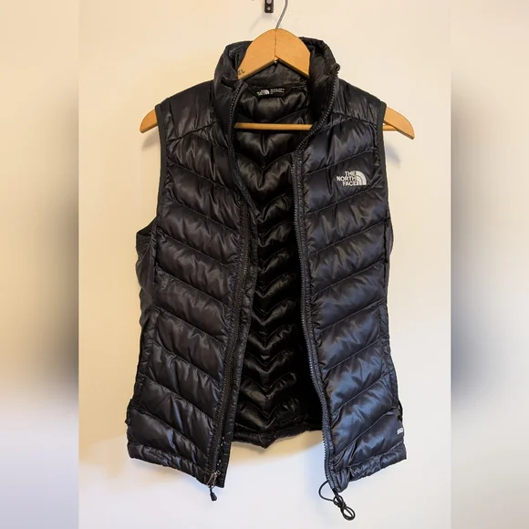 The North Face Black Quilted Insulated Vest - Picture 2 of 5